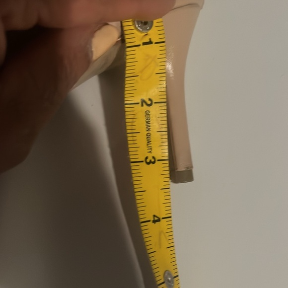 3/$15. BCBG Generation 9 - Picture 8 of 8